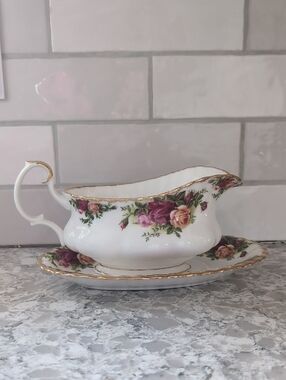 Porcelain White Gravy Boat with Pink and Yellow Rose Motif and Gold Trim